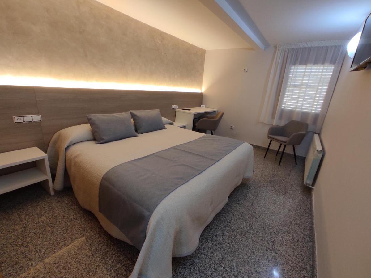 Hotel Querol Valderrobres Buitenkant foto